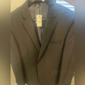 Men’s Slim Charcoal Express Suit Jacket. New with tags